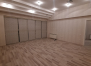 Satılır 5 otaqlı 275 m2 ofis Həzi Aslanov m.