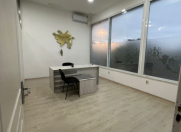 İcarəyə verilir 3 otaqlı 30 m2 ofis 28 Mall