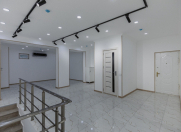 Satılır 1 otaqlı 105 m2 obyekt Nəsimi r.