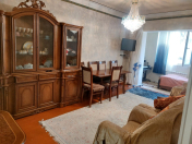 Satılır 2 otaqlı 55 m2 köhnə tikili Əhmədli m.