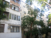 Satılır 2 otaqlı 50 m2 köhnə tikili 8 km