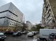 Satılır 3 otaqlı 106 m2 köhnə tikili Gənclik m.