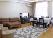 İcarəyə verilir 3 otaqlı 150 m2 yeni tikili Ağ şəhər