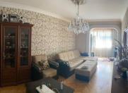 Satılır 2 otaqlı 60 m2 köhnə tikili 3 mkr