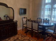 İcarəyə verilir 2 otaqlı 50 m2 köhnə tikili Elmlər Akademiyası m.