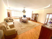 İcarəyə verilir 3 otaqlı 176 m2 yeni tikili Nəsimi r.