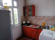 İcarəyə verilir 2 otaqlı 47 m2 köhnə tikili 7 mkr