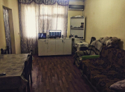 İcarəyə verilir 2 otaqlı 86 m2 köhnə tikili Ambassador otel