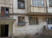 İcarəyə verilir 2 otaqlı 45 m2 köhnə tikili 5 mkr