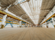 İcarəyə verilir 5 otaqlı 2000 m2 obyekt Bakmil m.