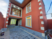 Satılır 4 otaqlı 160 m2 həyət evi Binəqədi