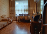 İcarəyə verilir 2 otaqlı 80 m2 köhnə tikili Elmlər Akademiyası m.