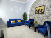 İcarəyə verilir 2 otaqlı 60 m2 köhnə tikili Səbail r.