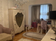 Satılır 3 otaqlı 72 m2 köhnə tikili Neftçilər m.