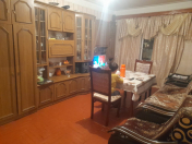 Satılır 2 otaqlı 36 m2 köhnə tikili Elit ticarət mərkəzi