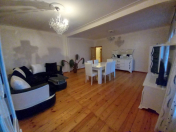 Satılır 4 otaqlı 105 m2 köhnə tikili İnşaatçılar m.