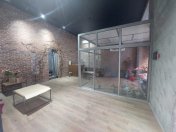 İcarəyə verilir 2 otaqlı 80 m2 obyekt 28 May m.