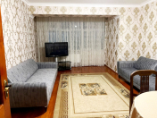 İcarəyə verilir 2 otaqlı 85 m2 köhnə tikili Əhmədli m.