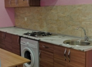 İcarəyə verilir 2 otaqlı 52 m2 həyət evi Binə