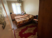 Satılır 2 otaqlı 50 m2 köhnə tikili Memar Əcəmi m.