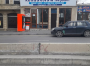 Satılır 2 otaqlı 140 m2 obyekt 8 Noyabr m.