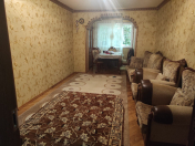 Satılır 4 otaqlı 100 m2 köhnə tikili Koroğlu m.