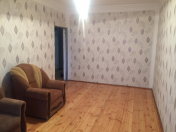 Satılır 2 otaqlı 49 m2 köhnə tikili Əhmədli m.
