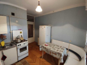 Satılır 2 otaqlı 60 m2 köhnə tikili Əhmədli