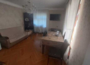 Satılır 3 otaqlı 60 m2 köhnə tikili Neftçilər m.