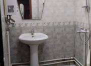 İcarəyə verilir 2 otaqlı 40 m2 köhnə tikili Xətai r.