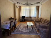 İcarəyə verilir 3 otaqlı 130 m2 yeni tikili Nəsimi r.