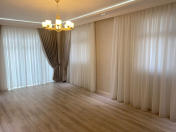 İcarəyə verilir 3 otaqlı 145 m2 yeni tikili Yasamal r.