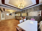 İcarəyə verilir 5 otaqlı 200 m2 yeni tikili Qara Qarayev m.