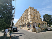 Satılır 2 otaqlı 45 m2 köhnə tikili Gənclik m.