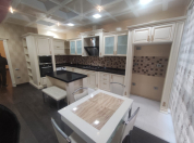 Satılır 4 otaqlı 181 m2 yeni tikili Qələbə dairəsi