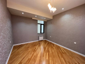 Satılır 2 otaqlı 85 m2 yeni tikili Nəriman Nərimanov m.