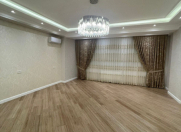 Satılır 4 otaqlı 138 m2 yeni tikili Hərbi Hospital