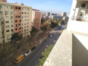 Satılır 2 otaqlı 82 m2 yeni tikili Əhmədli m.