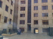 Satılır 1 otaqlı 35 m2 köhnə tikili İçəri Şəhər m.