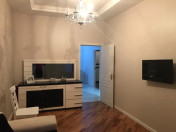 İcarəyə verilir 3 otaqlı 100 m2 yeni tikili 28 May m.