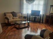 İcarəyə verilir 3 otaqlı 140 m2 yeni tikili 8 Noyabr m.