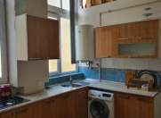 İcarəyə verilir 3 otaqlı 95 m2 köhnə tikili Sahil m.