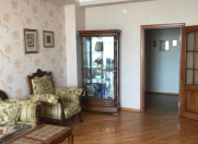 İcarəyə verilir 3 otaqlı 70 m2 köhnə tikili Elmlər Akademiyası m.