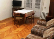 İcarəyə verilir 2 otaqlı 50 m2 köhnə tikili İçəri Şəhər m.