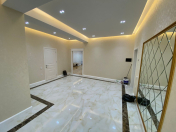 İcarəyə verilir 3 otaqlı 170 m2 yeni tikili 8 Noyabr m.