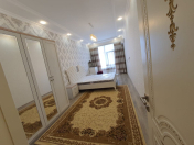 İcarəyə verilir 3 otaqlı 116 m2 yeni tikili Həzi Aslanov m.