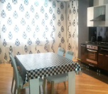 İcarəyə verilir 3 otaqlı 121 m2 yeni tikili Xətai r.