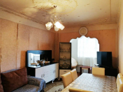 Satılır 2 otaqlı 55 m2 köhnə tikili Qara Qarayev m.