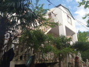 Satılır 4 otaqlı 900 m2 villa Qaraçuxur