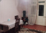 Satılır 2 otaqlı 55 m2 köhnə tikili Xalqlar Dostluğu m.